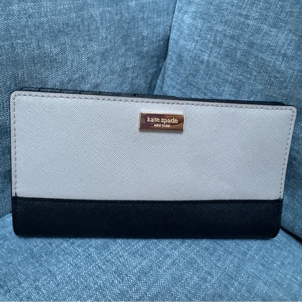 Kate Spade tan and black wallet